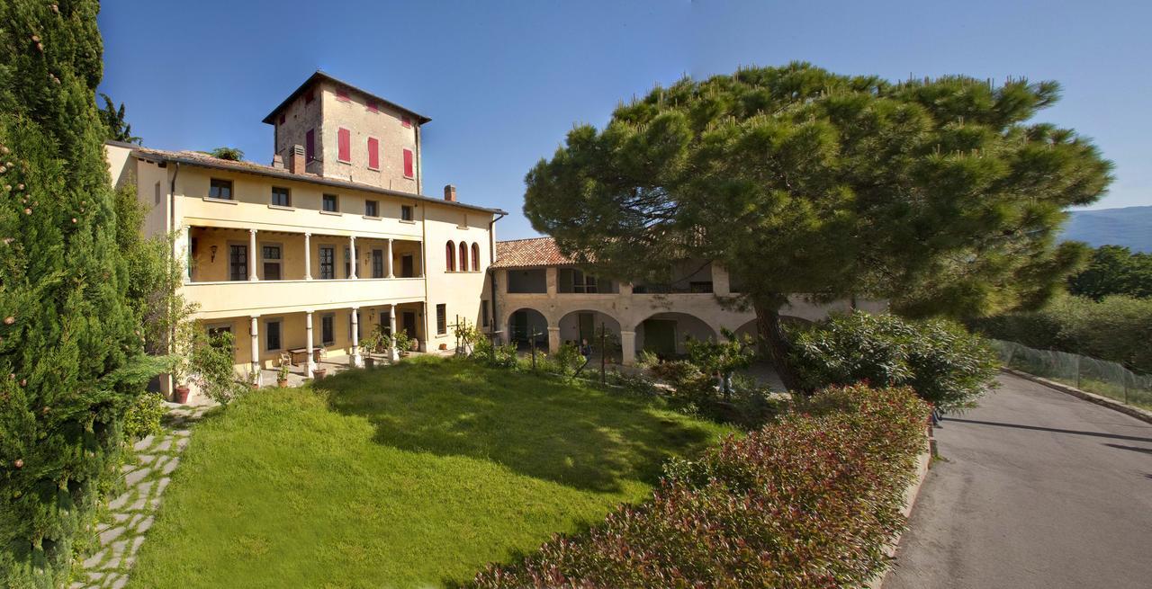 فيلا Agrigturismo Monte Cicogna Moniga del Garda المظهر الخارجي الصورة