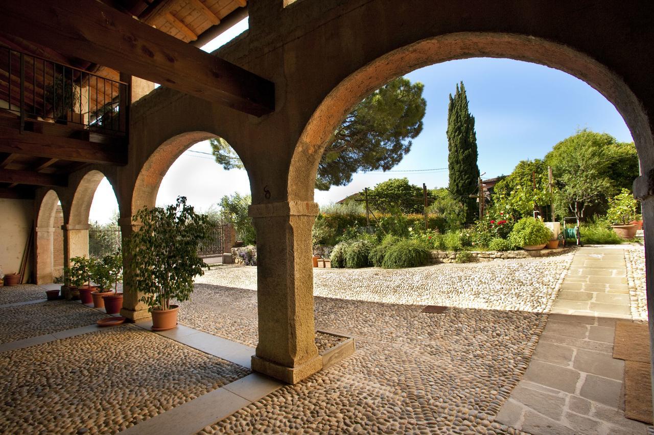 فيلا Agrigturismo Monte Cicogna Moniga del Garda المظهر الخارجي الصورة